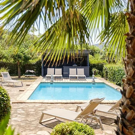Villa Bergerie Renovee Avec Piscine Sainte-Maxime